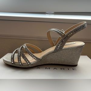 NIB Alex Marie Makira Rhinestone Embellished Strappy Wedge Sandals, Size 9.5 M